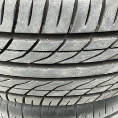 中古タイヤ　ピレリ　195/65R15 4本　の画像
