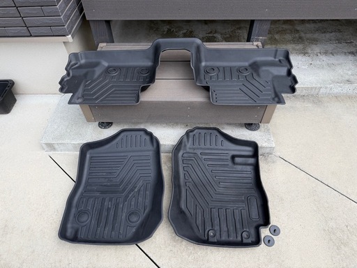 ジムニーシエラ  JB74 MT用　ラバーマット　前後セット