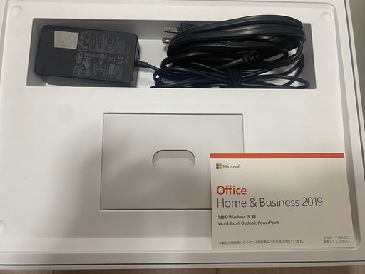 
surface laptop3  Office付き