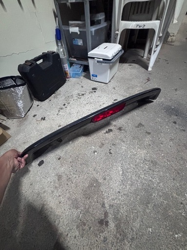 l700 純正リアスポイラー