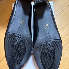 黒パンプス　新品の画像
