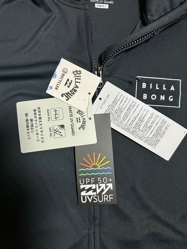 新品未使用品（タグ付き） BILLABONG ラッシュガード UPF 50+ S