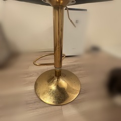カウンターチェアの画像
