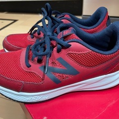 ニューバランス YK570の画像