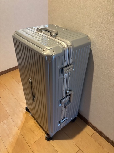 大容量キャリーケース　長期宿泊　美品