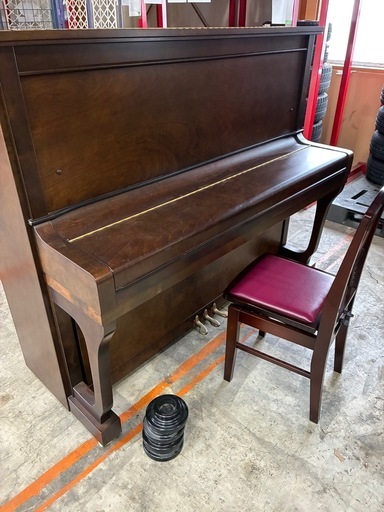 美品　アップライトピアノ
