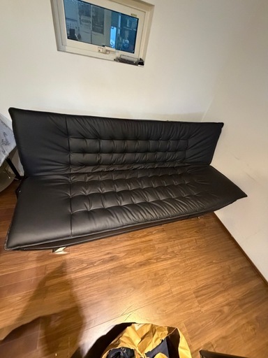 ソファーベッド　黒レザー