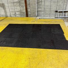 【訳あり】トレーニングマット24枚セット　厚さ10mm 約3.3畳の画像