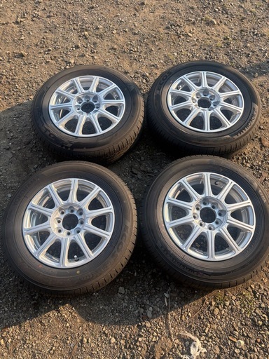 夏タイヤ　175/70R14