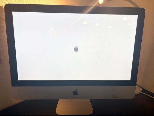 iMac 21.5インチ Mid2011 Core i5 初期化済み、動作確認済み