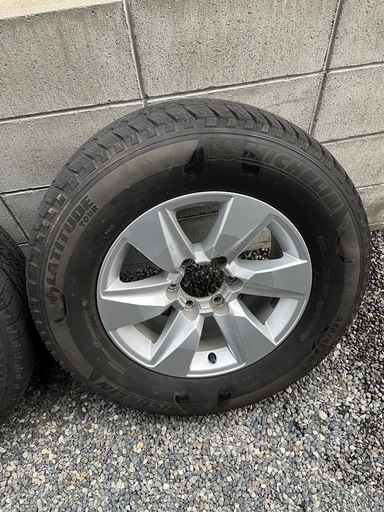 【美品】150プラド純正 17インチ 7.5J +25 6H139.7 ハイエース流用可 ミシュランタイヤ付 4本セット