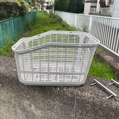 中古樹脂製 後カゴ ブリジストン製の画像