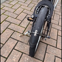 キャプテンスタッグの折りたたみ自転車です。の画像