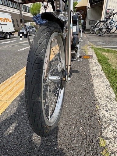 075中古ブリヂストン電動アシスト自転車　8.7Ah 大阪