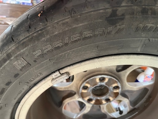 トヨタ純正タイヤ4本セット