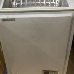 100リッター冷凍庫の画像
