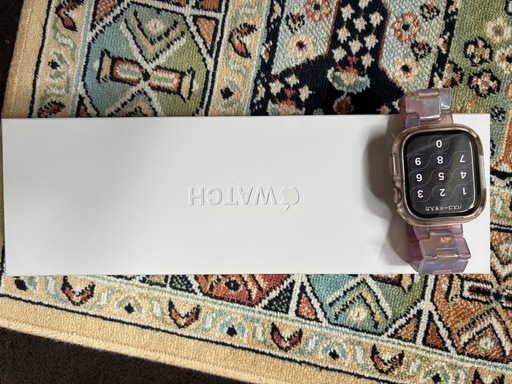 ローズゴールドのApple Watch (Series 10)
