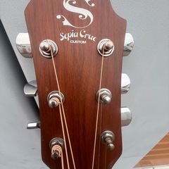 Sepia Crue エレアコギター（赤サンバーストの画像