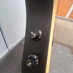 Sepia Crue エレアコギター（赤サンバーストの画像