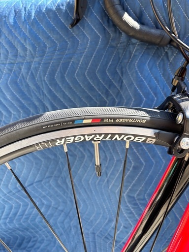 美品　TREK エモンダ ALR5 2018年モデル ロードバイク トレック
