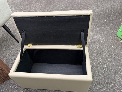 ほぼ新品、美品 / 西宮市 芦屋市 スツール　椅子