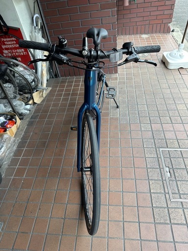 ★美品★TREK（トレック）　FX＋2　Stagger 電動アシスト自転車　9speed　Satin　Mulsanne　Blue