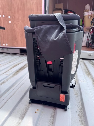 チャイルドシート（新生児からOK）ISOFIX