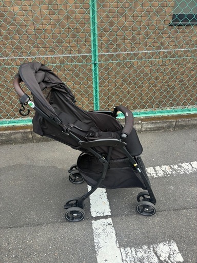 Apricaベビーカー