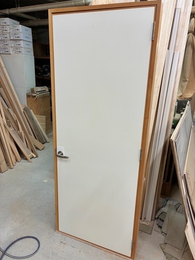 木製　三方枠、フラッシュ建具