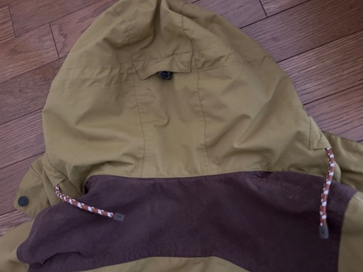 BURTON スノーボードウェア　Mサイズ　イエロー(からし色)