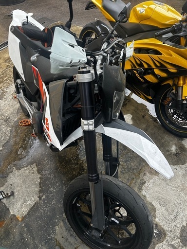 KTM 690SMC 軽二輪登録