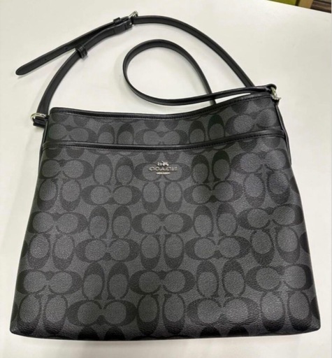 COACH ブラック ショルダーバッグ