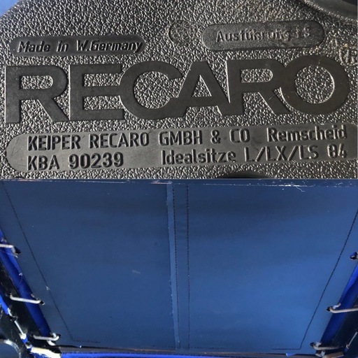 交渉可　レカロシート　　レザー張り替え　特注