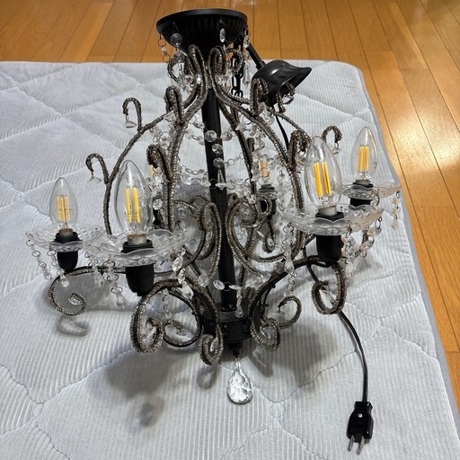 シャンデリア