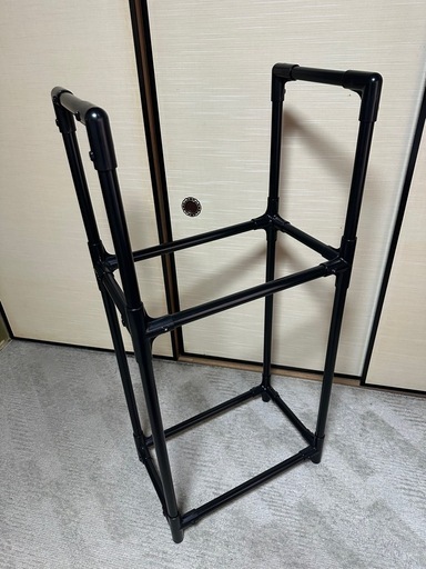 未使用品　タイヤラック カバー付き