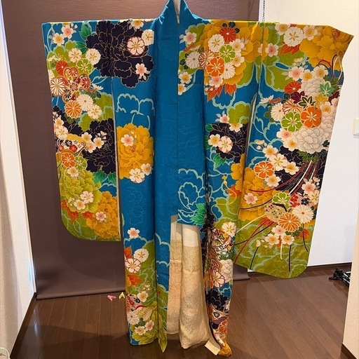 ローラ監修振袖