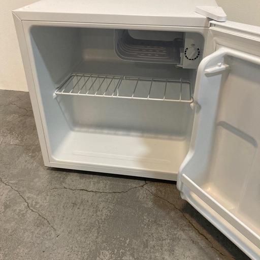 【ジモティー割】comfee 2024年製 45L 冷蔵庫（ID2055）
