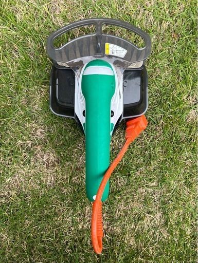 Makita    芝刈り機、ハサミセット