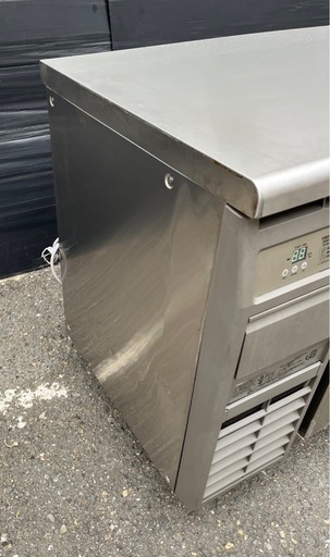 【動確済み】2019年 フクシマ 業務用 テーブル形冷蔵庫 YRC-180RE2 1800×600×800 台下冷蔵庫 コールドテーブル 業務用冷蔵庫 厨房 大阪発
