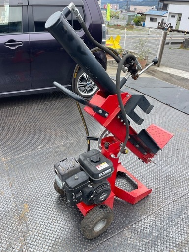 エンジン薪割り機 25t  Robinエンジン　7馬力