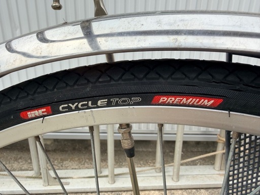 ヤジZ4326 Panasonic 電動アシスト自転車 電動自転車  【バッテリー最高評価】パナソニック ビビ 26型 充電器2個付！パワフル走行！