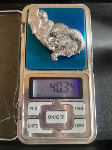 シルバー　金属　約224g
