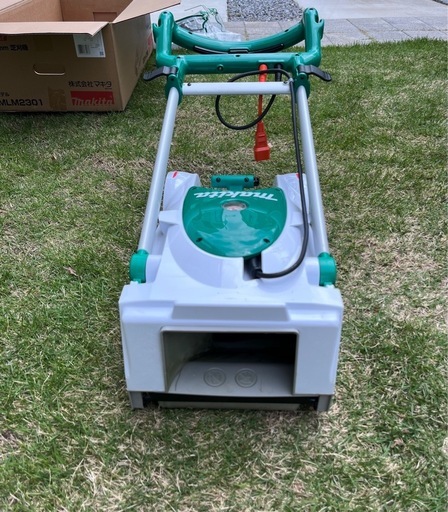 Makita 芝刈り機　