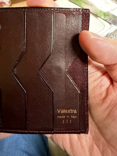 【高級ブランド】Valextra（ヴァレクストラ）本革 二つ折り財布 イタリア製