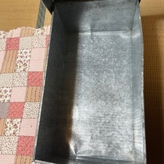 レトロ　衣装ケース　ブリキの画像