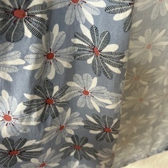 美品、カーディガン花柄XLですがゆったりめの画像
