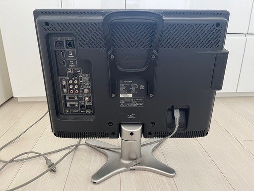 テレビSHARP (しんてぃー) 豊洲のテレビ《液晶テレビ》の中古あげます 
