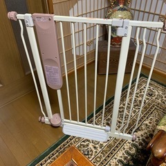 ベビーゲートの画像