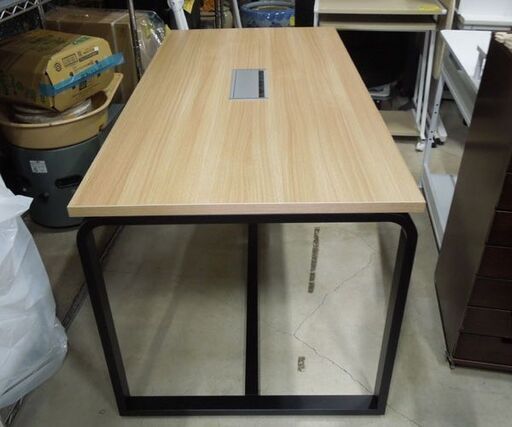 オフィスコム メティオ ミーティングテーブル 配線ボックス付き 幅150cm  会議用テーブル 応接テーブル 大型デスク 札幌市東区 新道東店