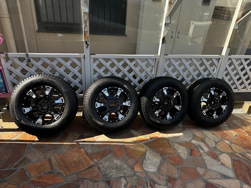 【お取り引き中】デリカ D5  スタッドレスタイヤホイールセット